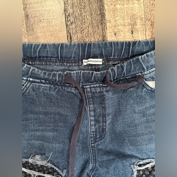 Revamped denim - Picture 3 of 3